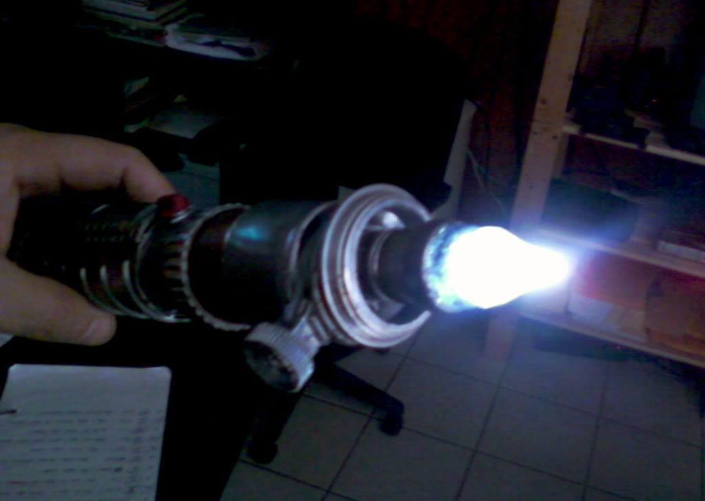 Lit_Saber_MarioSalcido-1.jpg