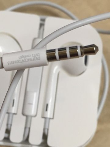 Chuyên cóc cáp tai nghe zin iphone , ipad bóc máy, giá rẻ thứ 2 sau nhà cung cấp - 2