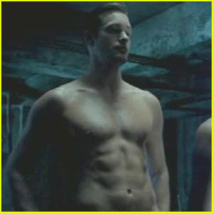 Alexander Skarsgard on Alexander Skarsgard Shirtless Jpg