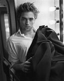 photo RobertPattinsonVanityFair2009Untagged30.jpg