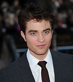 photo RobertPattinsonNYCWFE0597.jpg