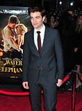 photo RobertPattinsonNYCWFE1086.jpg